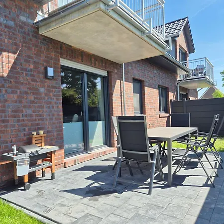 4 Separate In Traumlage Mit Garten Apartment Dornum