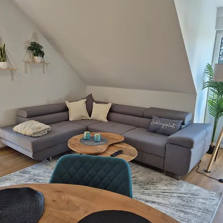 شقة 4 Separate In Traumlage Mit Garten
